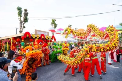 Siêu lễ hội 'Về nhà vui Tết' lớn nhất Nghệ An