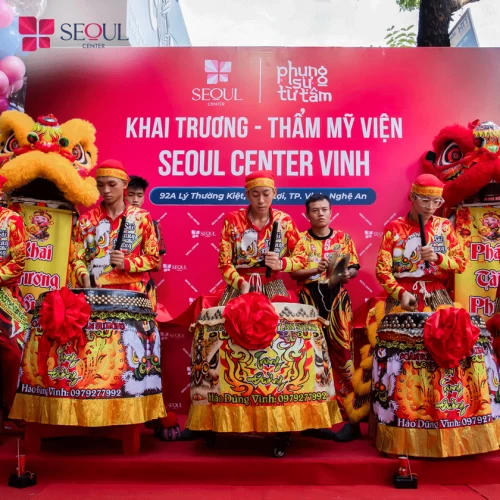 'Náo nhiệt' với không khí khai trương tại Seoul Center thành phố Vinh