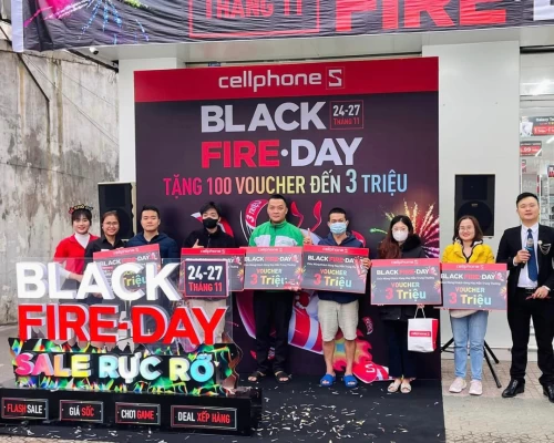 Chương trình Black Friday diễn ra tại CellphoneS