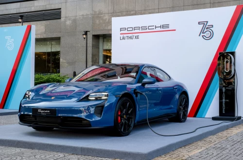 Chương trình trải nghiệm Porsche City Road Tour - Vinh City